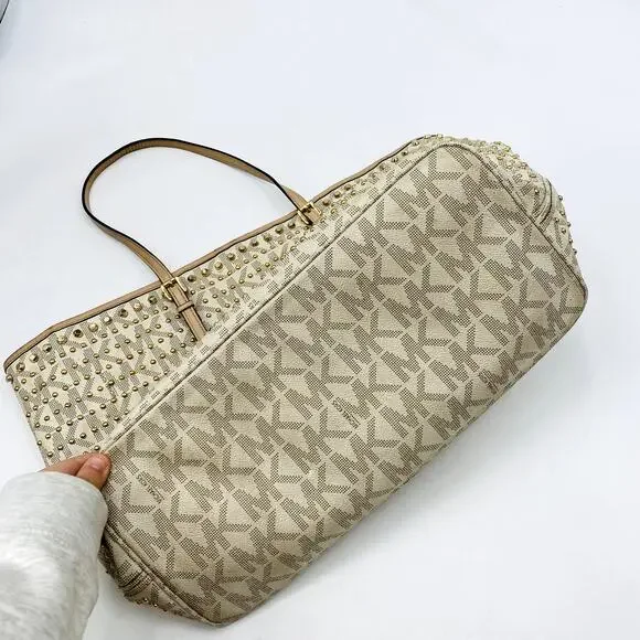 Michael Kors Limited Edition Jet Set Studded Travel tote